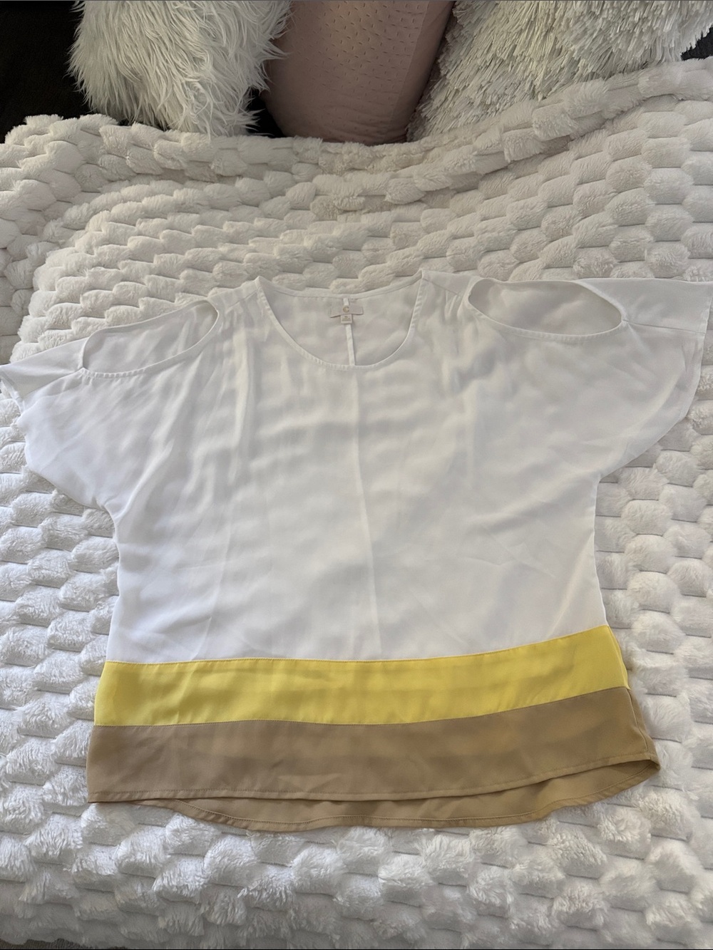 White Cold-Shoulder Top with Yellow and Tan Colorblock